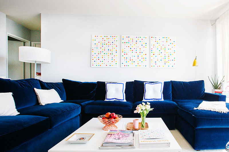 Ideas for decorating a blue living room