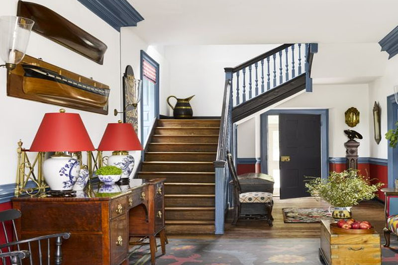 Use staircase rails to add architectural feel