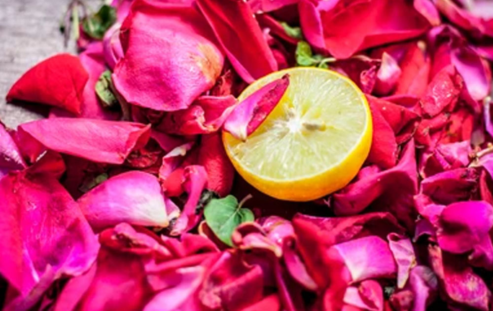 Lemon And Rosewater For Skin Whitening
