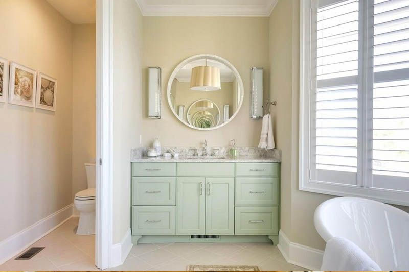Small Bathroom Color Ideas