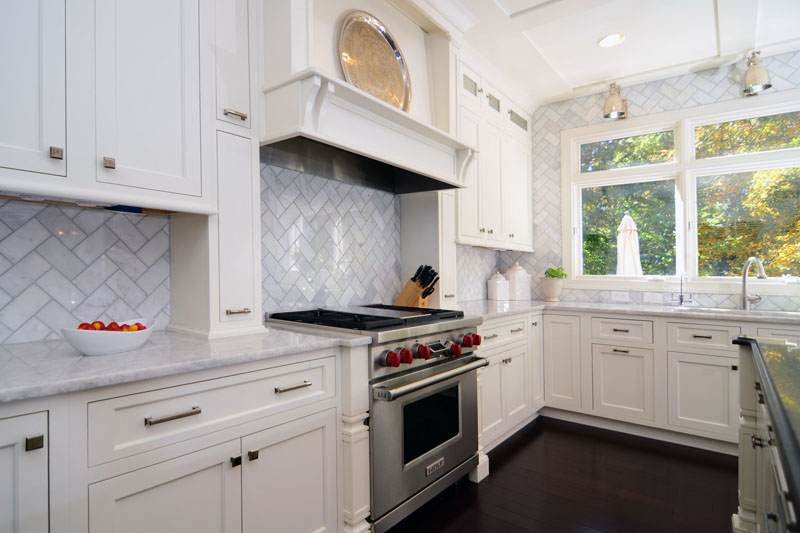 White combination with oak cabinets
