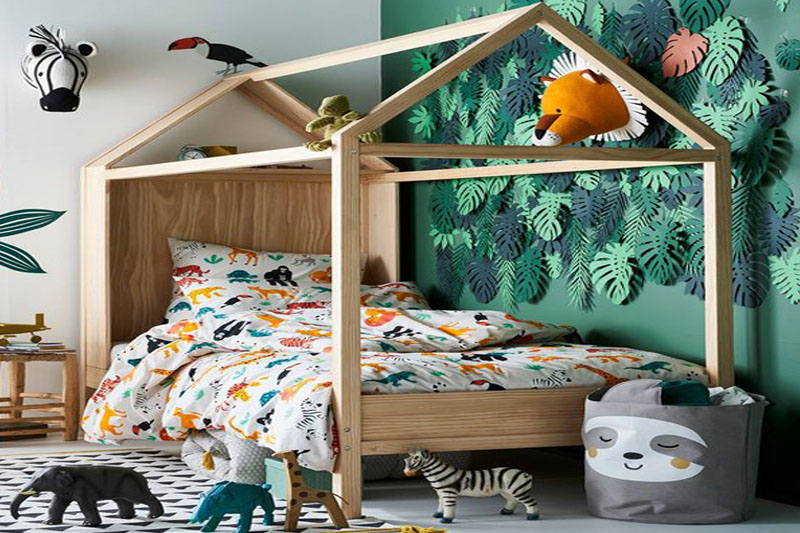 Animal inspired toddler room