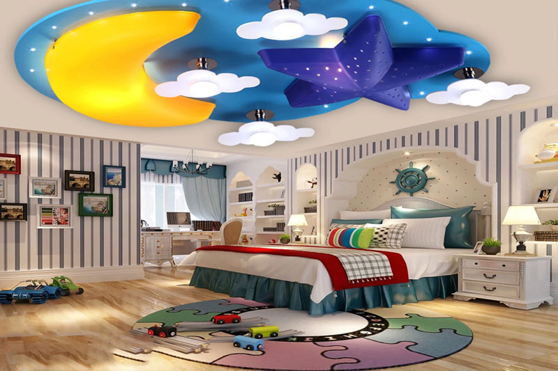 Bedroom with stunning ceiling