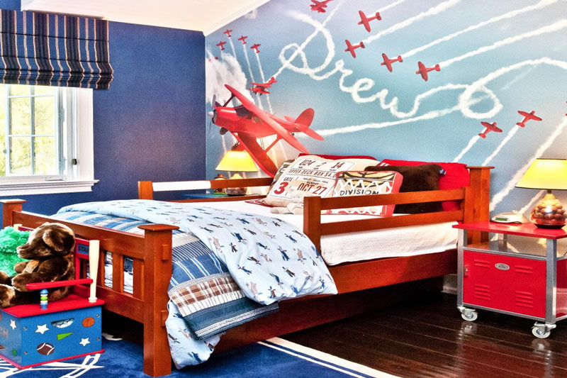 Graphic design toddler bedroom